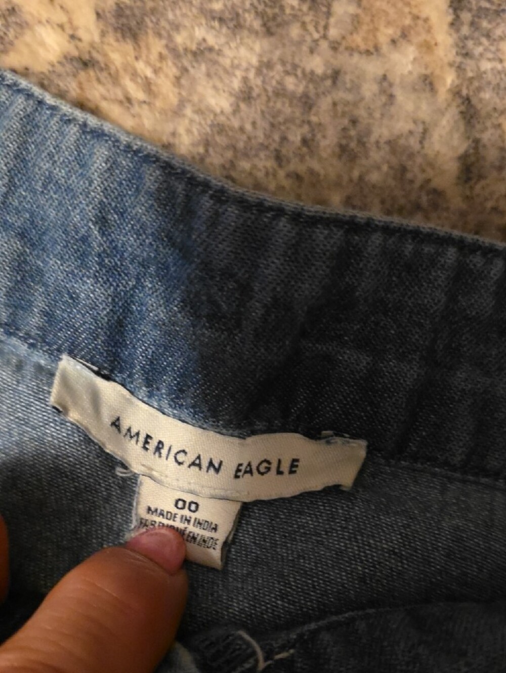 American Eagle Outfitters Wide-Leg Denim Jeans in Classic Blue - Picture 4 of 5